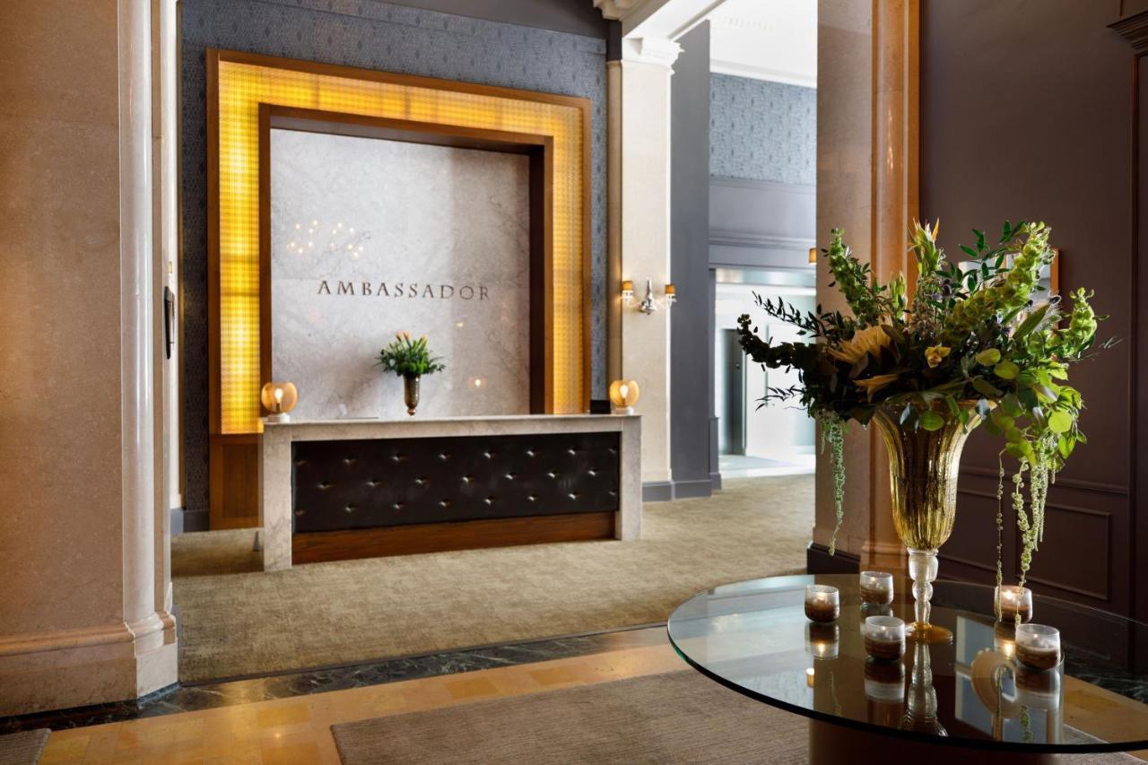 Ambassador Hotel Kansas City, Autograph Collection Exterior foto